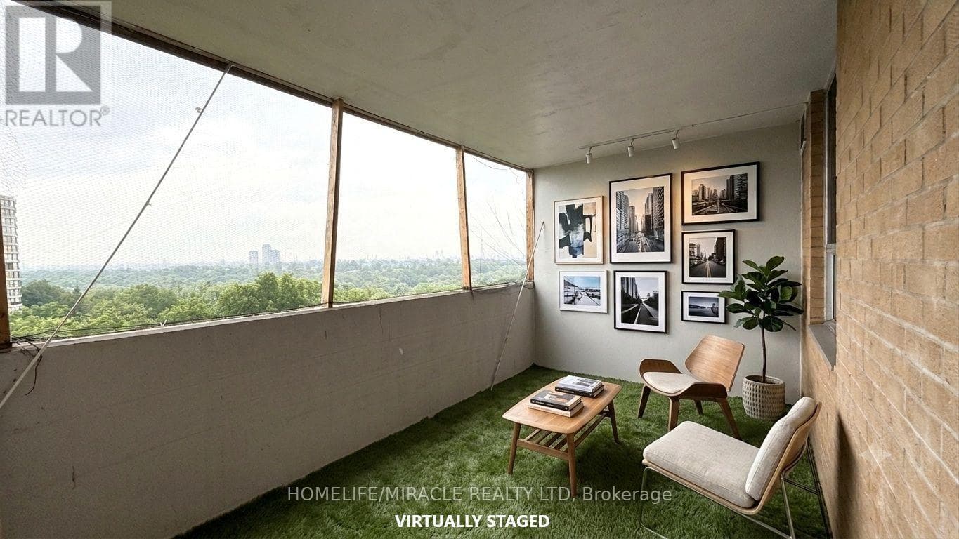 Photo of 807 - 40 PANORAMA COURT