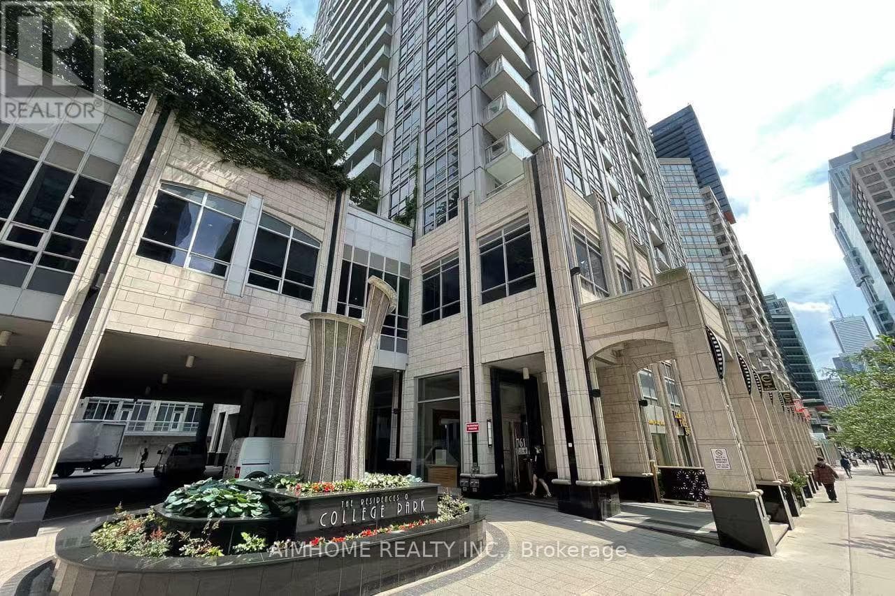 Photo of 2313 - 761 BAY STREET