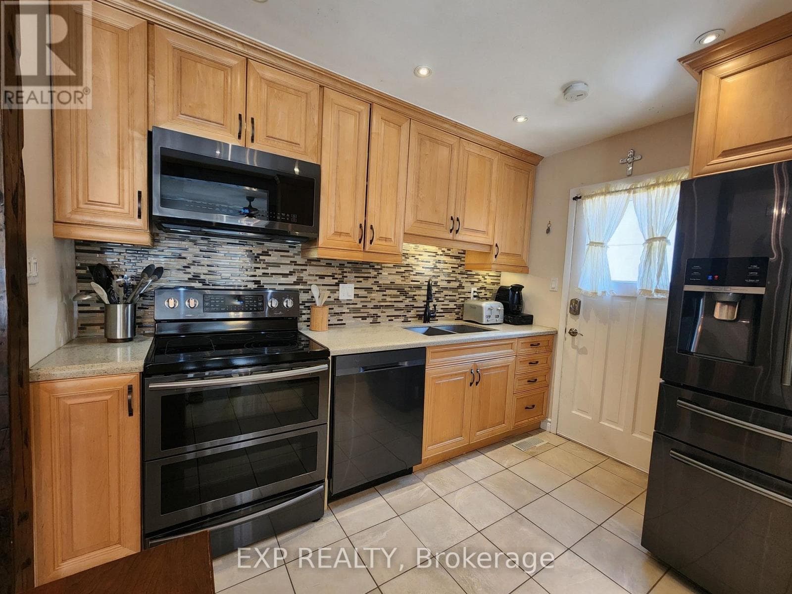 Photo of 2832 WINDWOOD DRIVE