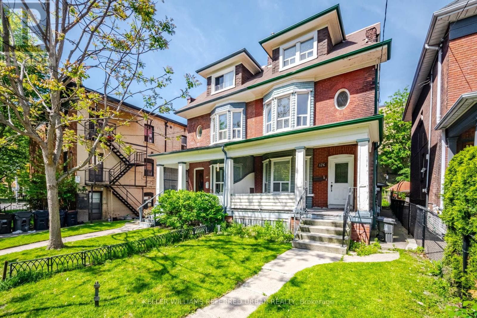 Photo of 126 CLOSE AVENUE
