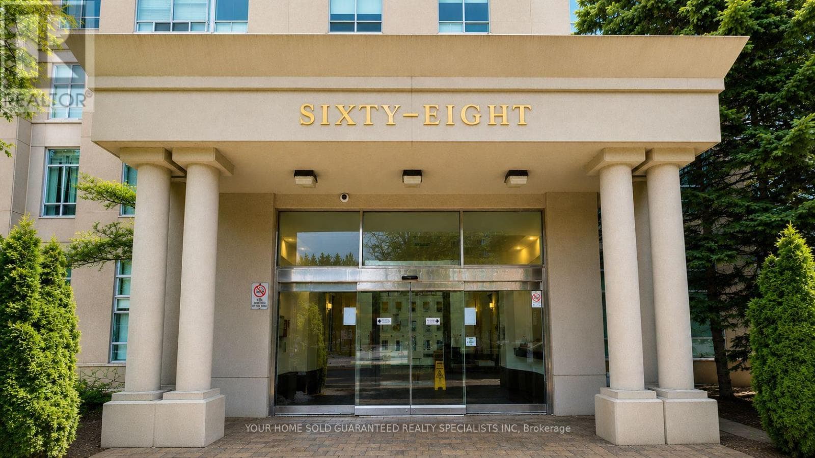 Photo of 833 - 68 CORPORATE DRIVE