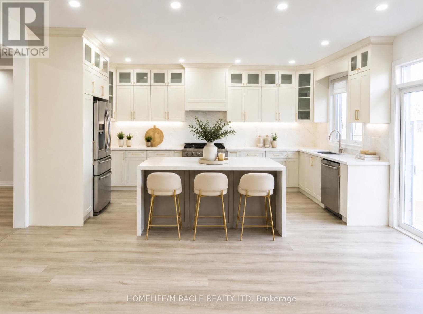 Photo of 71 SKYVALLEY DRIVE