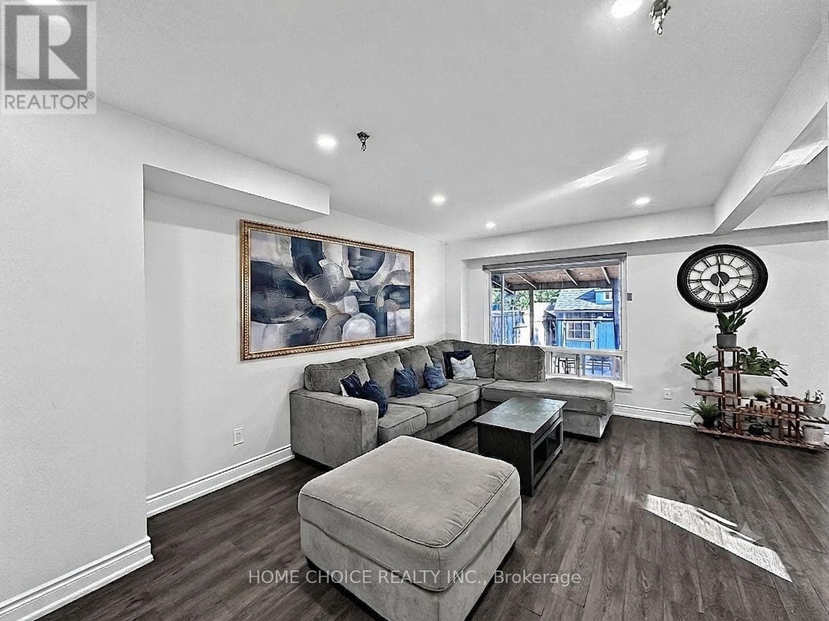 Photo of 38 ROBBINSTONE DRIVE