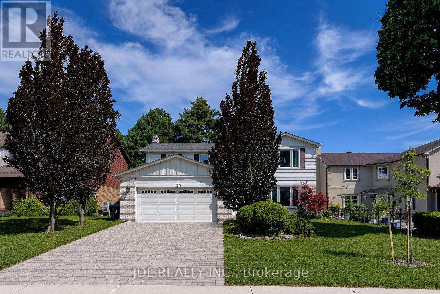 Photo of 20 MOSSGROVE TRAIL