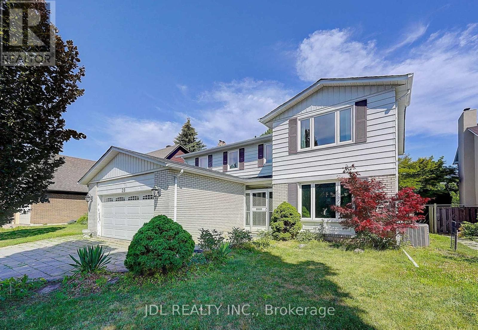 Photo of 20 MOSSGROVE TRAIL