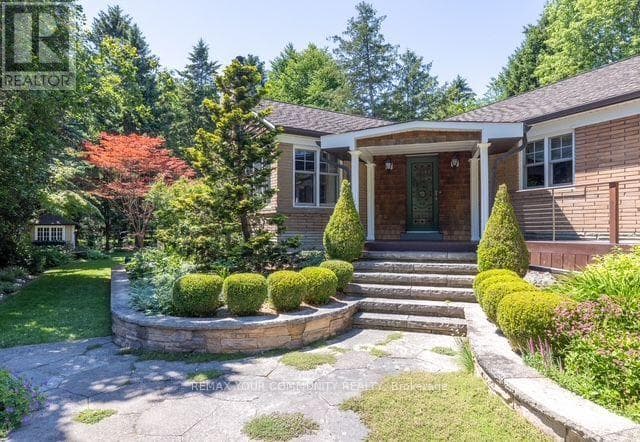 Photo of 12 WYNNVIEW COURT