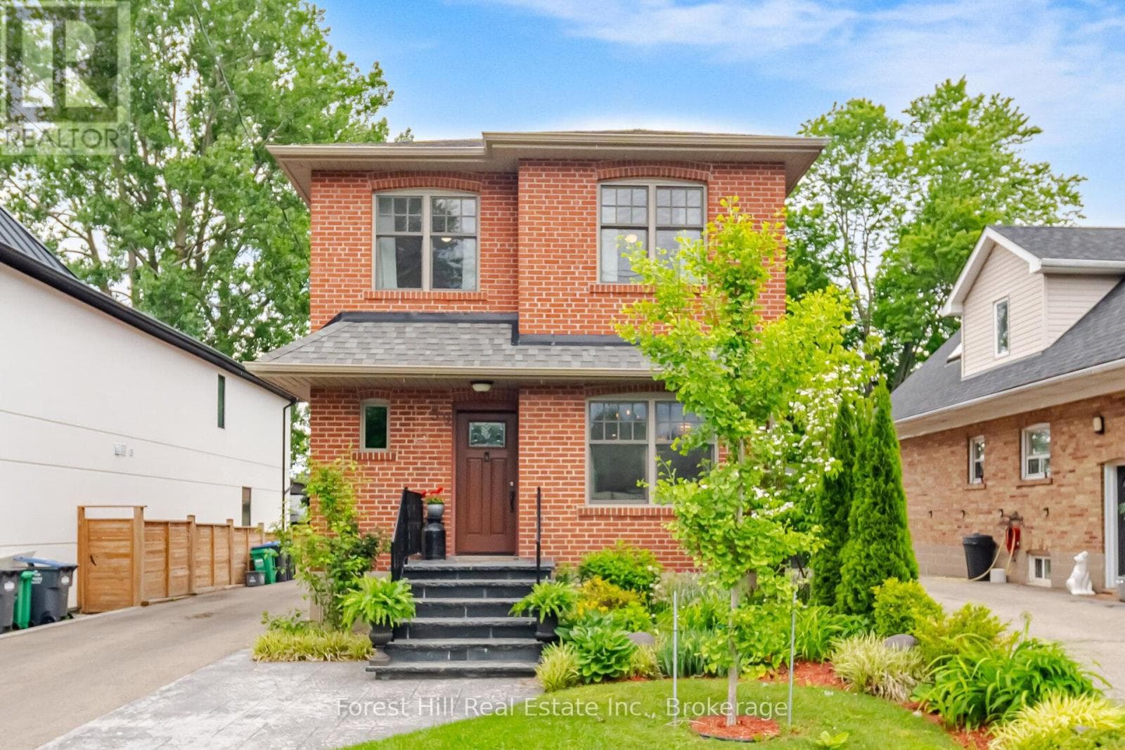 Photo of 39 BROADVIEW AVENUE
