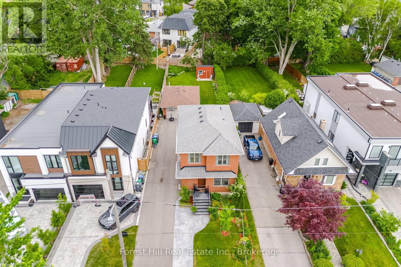Photo of 39 BROADVIEW AVENUE