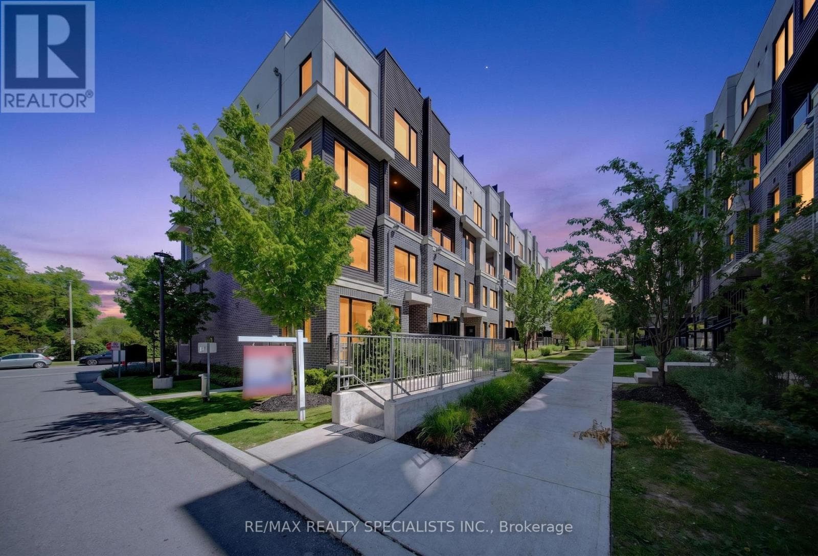 Photo of 28 - 3472 WIDDICOMBE WAY