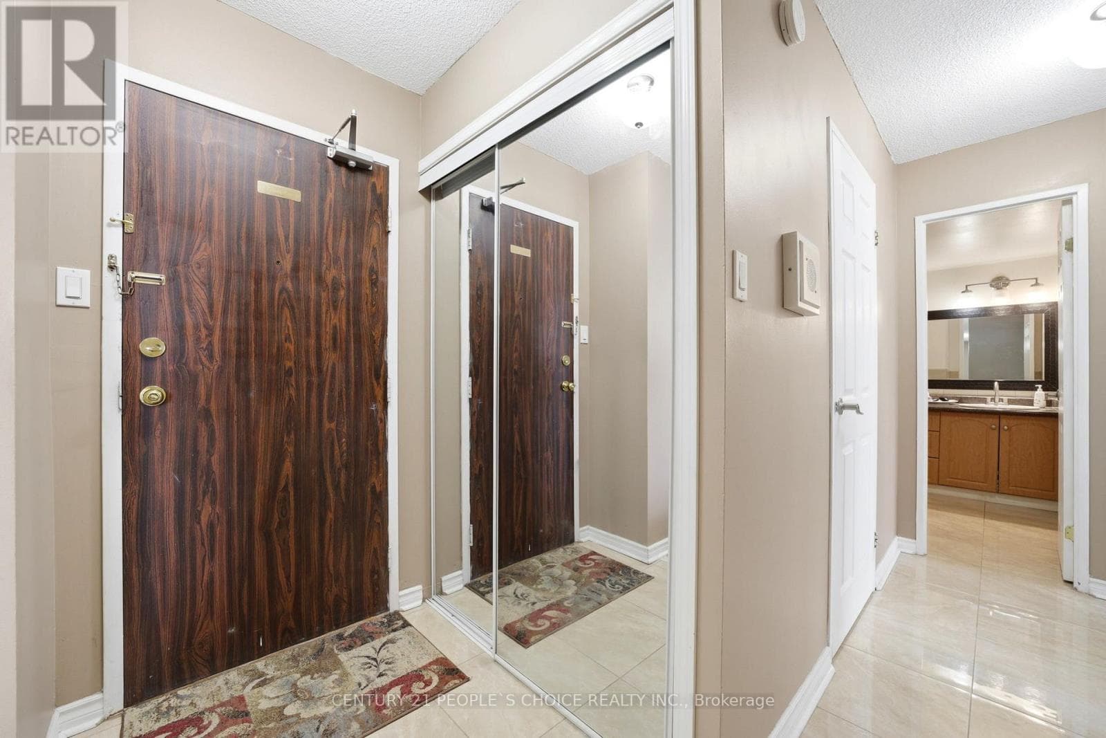 Photo of 2109 - 18 KNIGHTSBRIDGE ROAD
