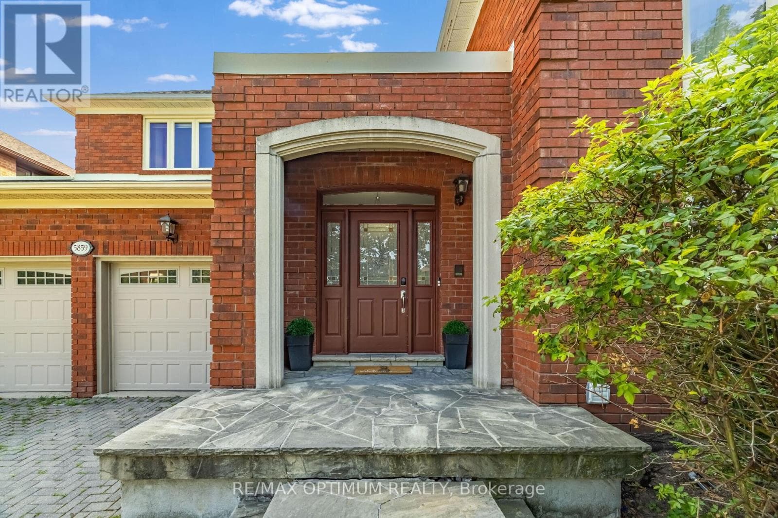 Photo of 5859 RIVERSIDE PLACE