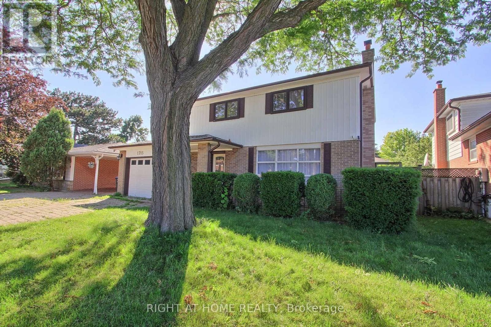 Photo of 1715 OBERON CRESCENT