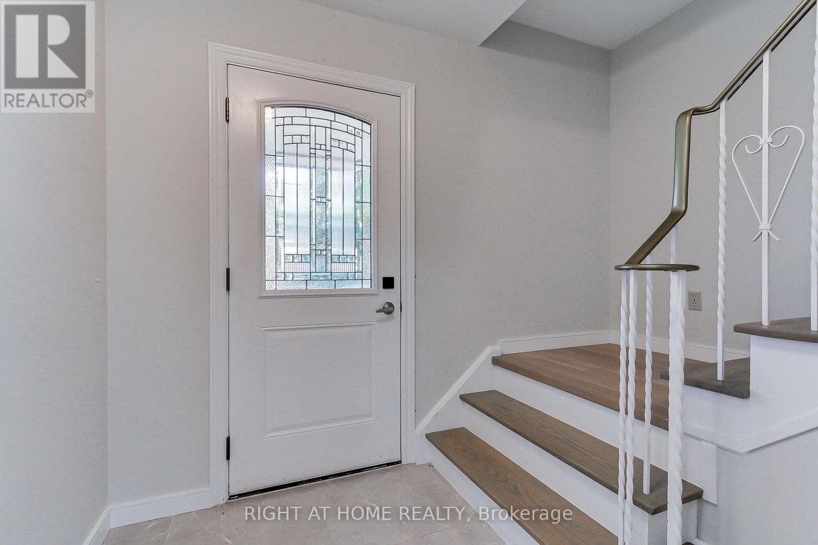 Photo of 1715 OBERON CRESCENT