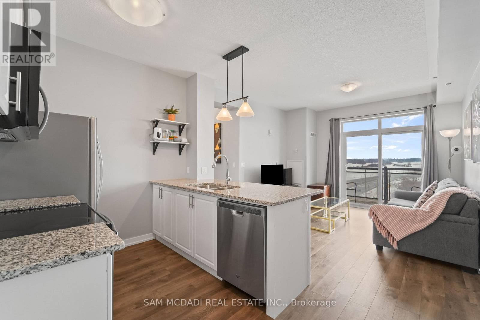 Photo of 622 - 2490 OLD BRONTE ROAD
