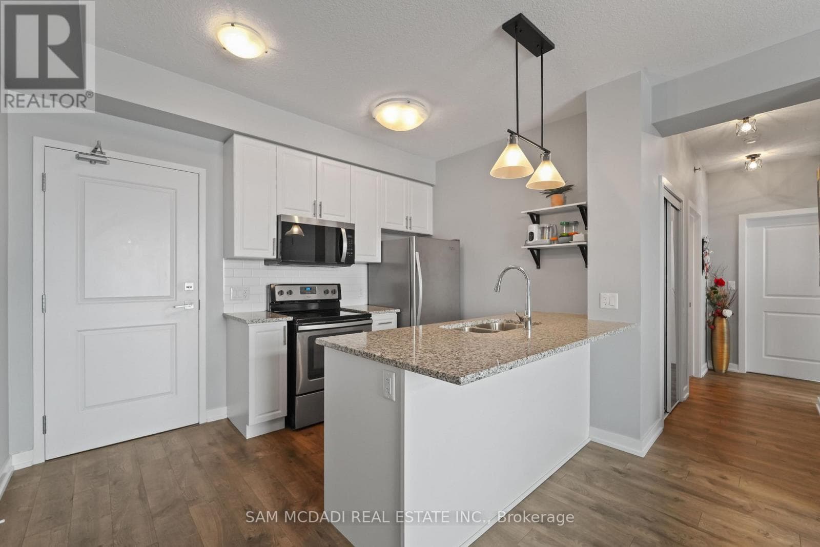 Photo of 622 - 2490 OLD BRONTE ROAD