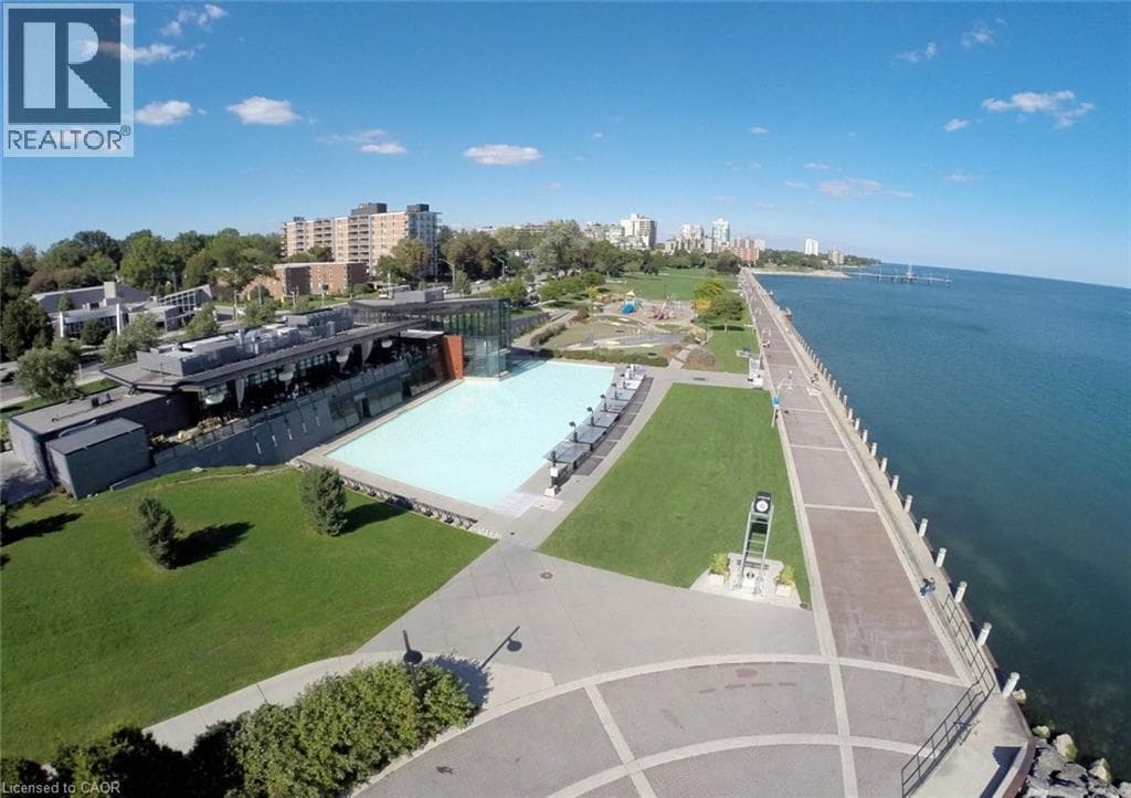 Photo of 1351 LAKESHORE Road Unit# 16