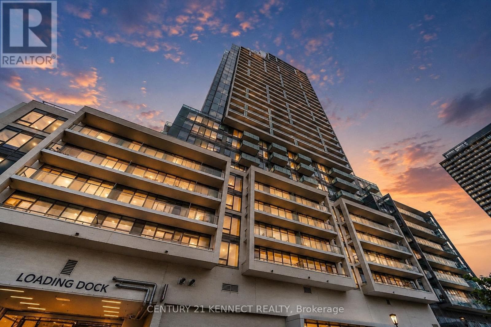 Photo of 826 - 7 GOLDEN LION HEIGHTS