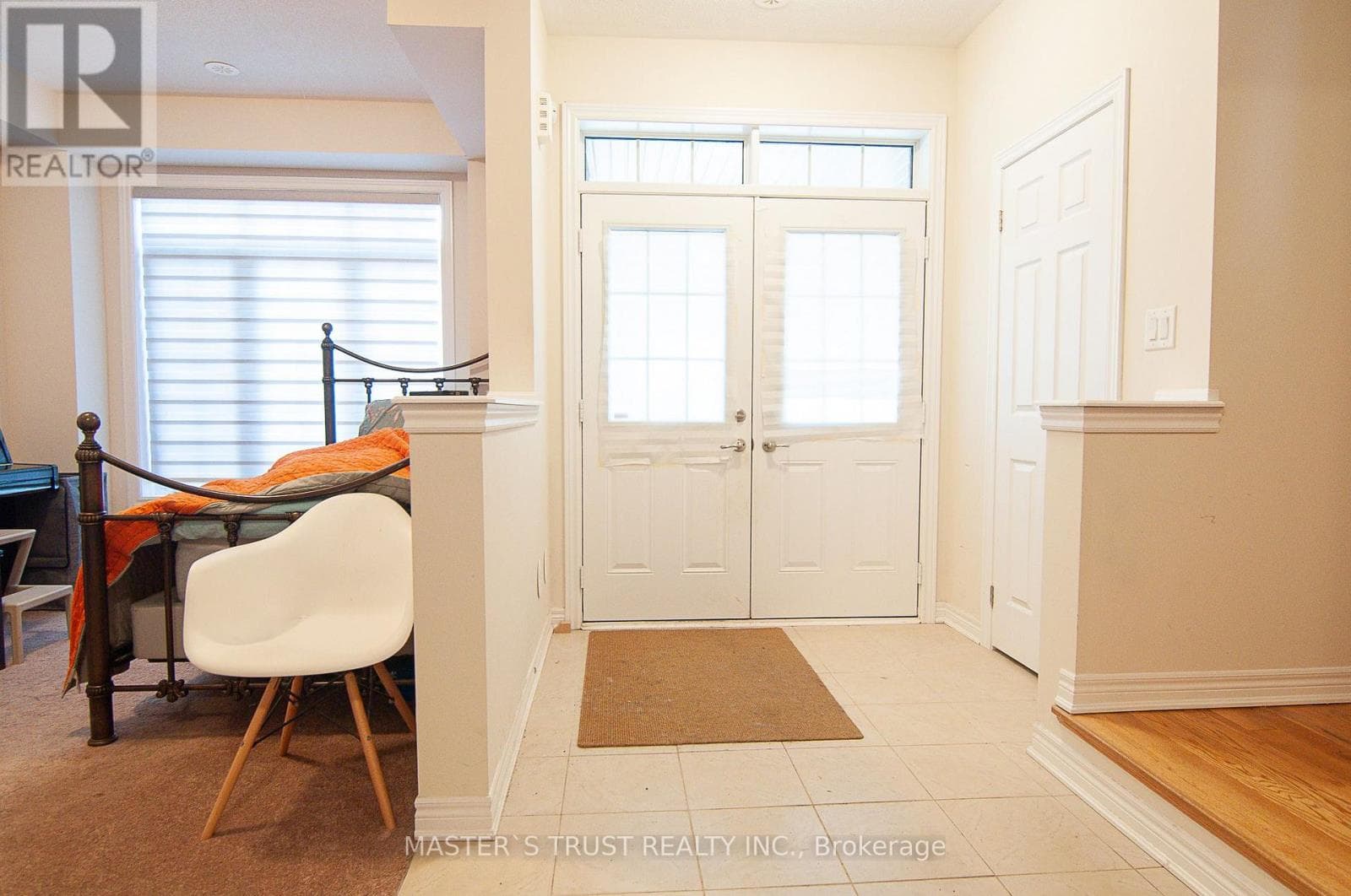Photo of 3038 GEORGE SAVAGE AVENUE