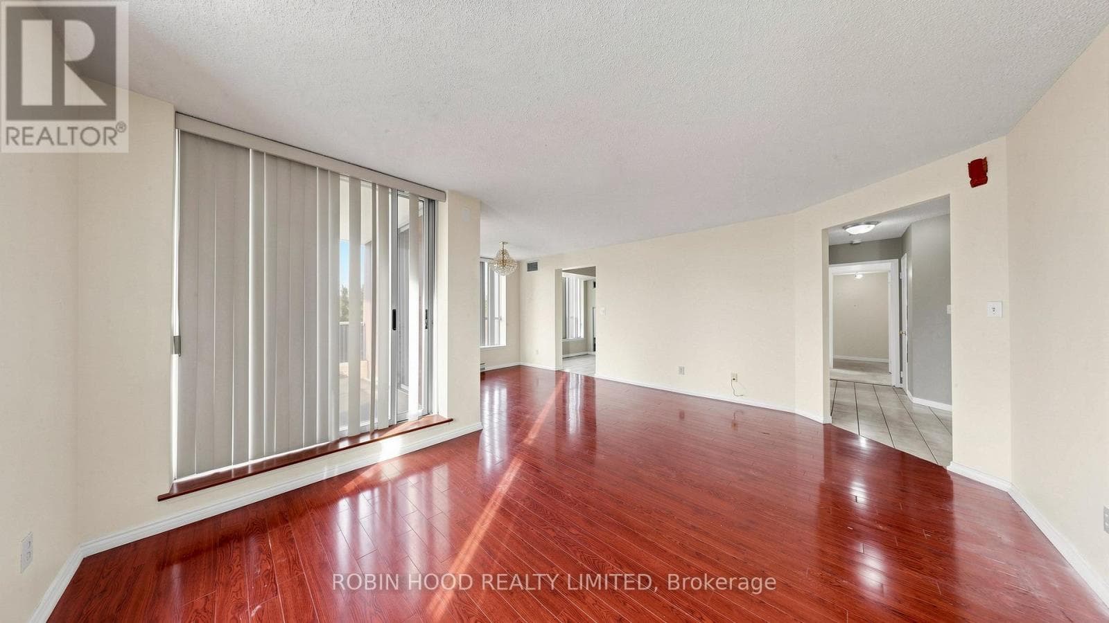 Photo of 603 - 400 MCLEVIN AVENUE
