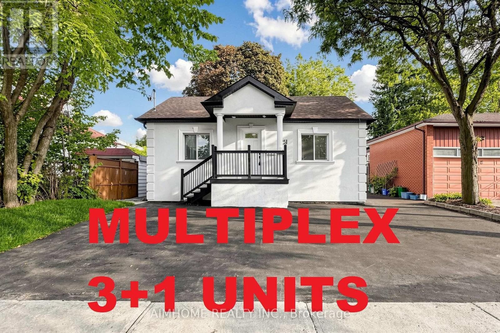 Photo of 95 STEELES AVENUE E