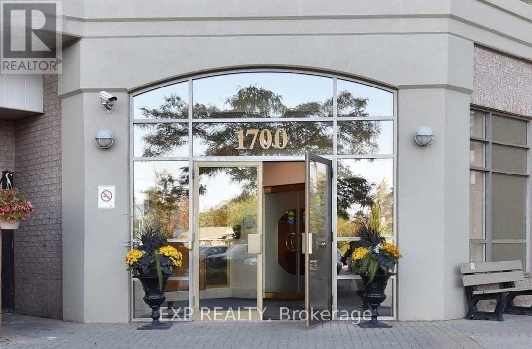 Photo of 522 - 1700 EGLINTON AVENUE E
