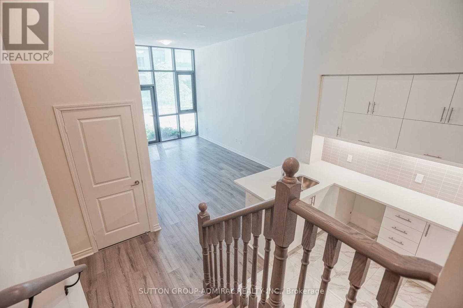 Photo of TH 104 - 39 ANNIE CRAIG DRIVE