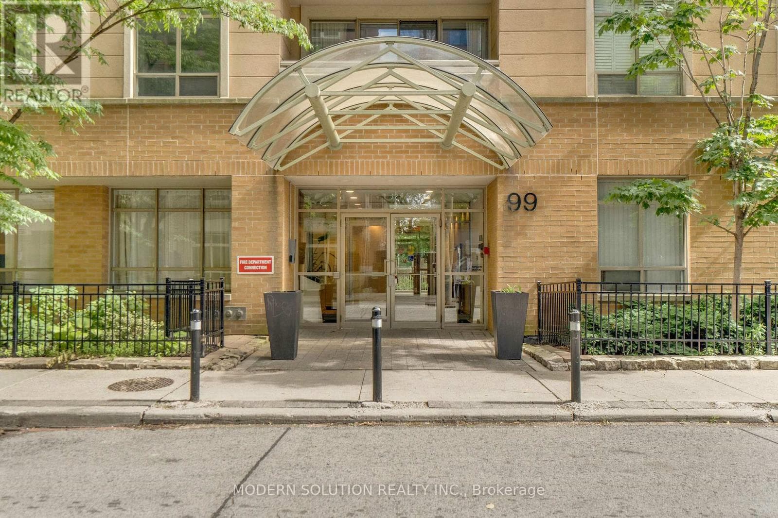 Photo of 201 - 99 HAYDEN STREET