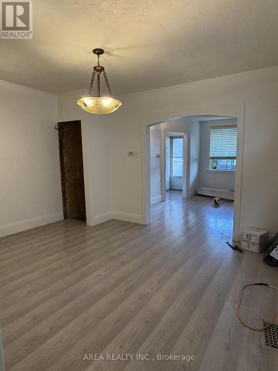Photo of 48 CORBY AVENUE