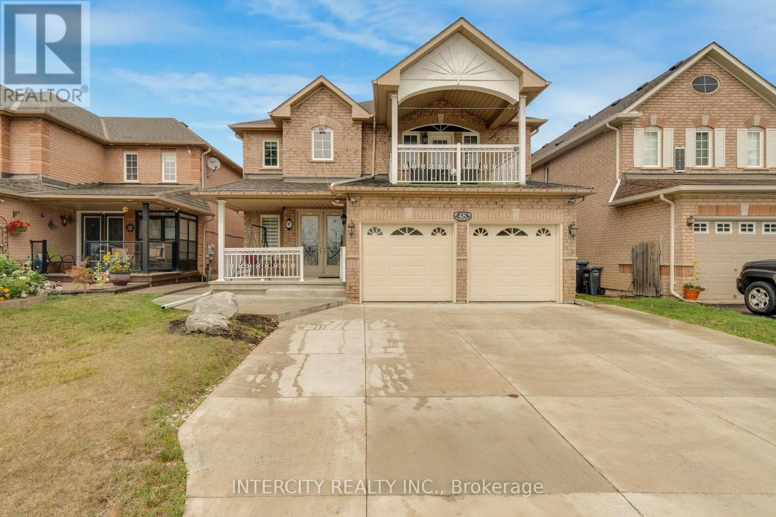 Photo of 48 AVALANCHE CRESCENT