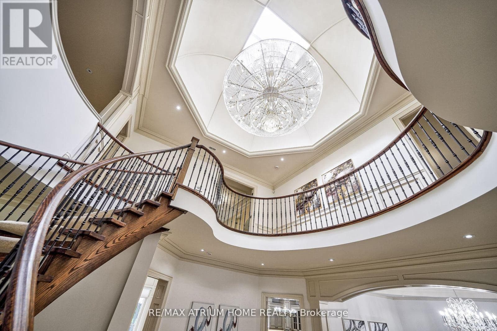 Photo of 18 HEATHCOTE AVENUE