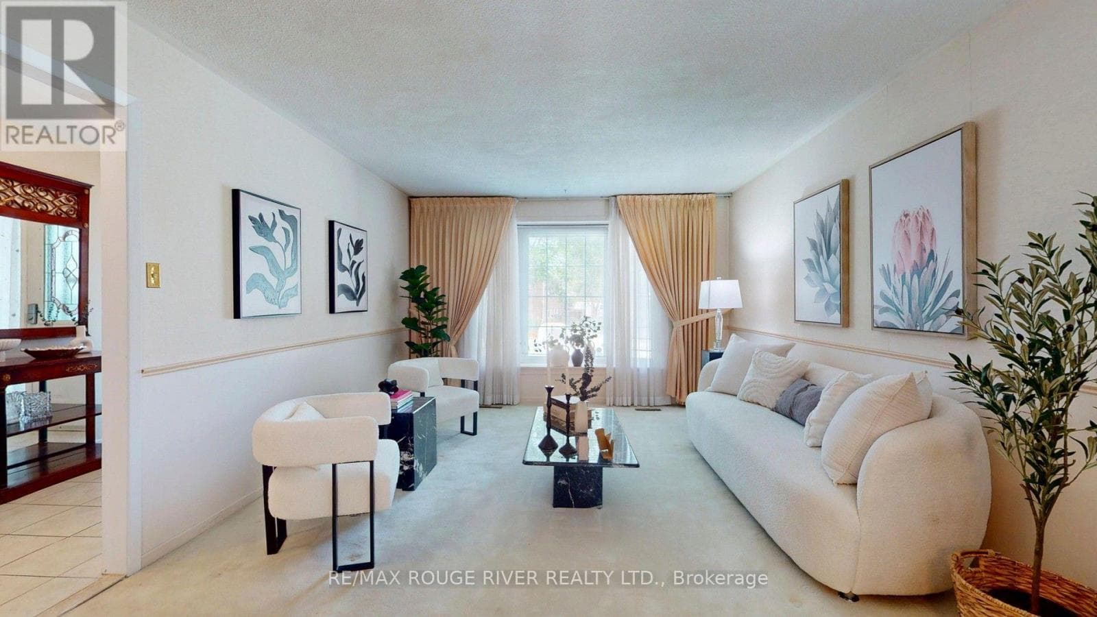 Photo of 33 PEPPER TREE DRIVE