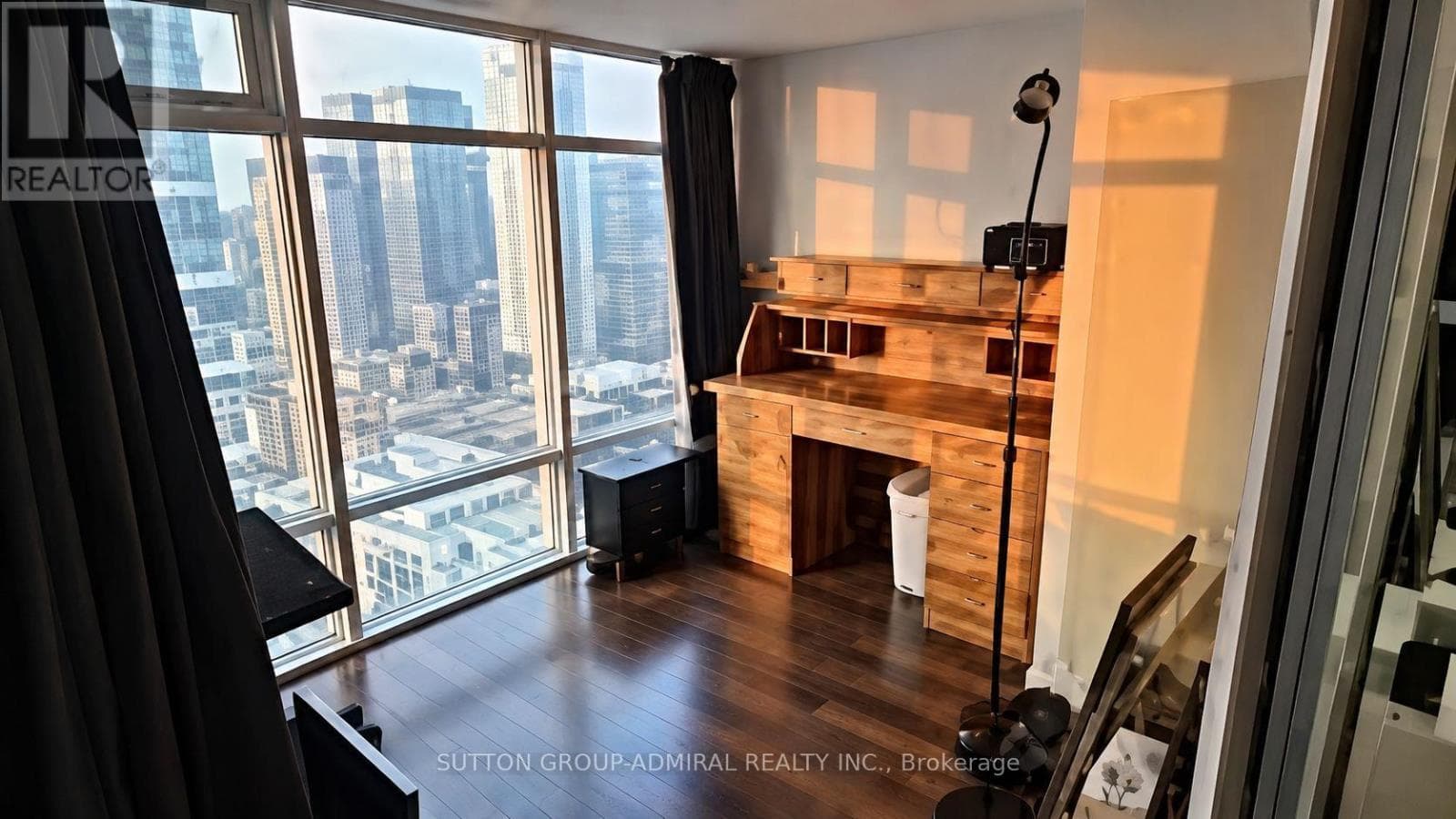 Photo of 3210 - 2191 YONGE STREET