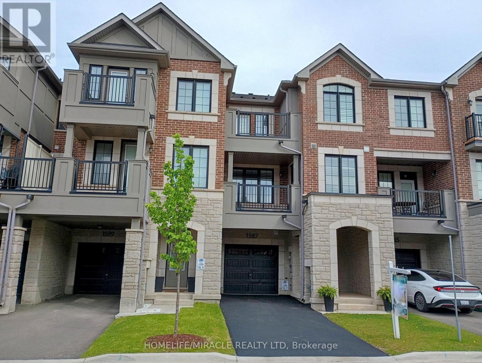 Photo of 1587 MOIRA CRESCENT