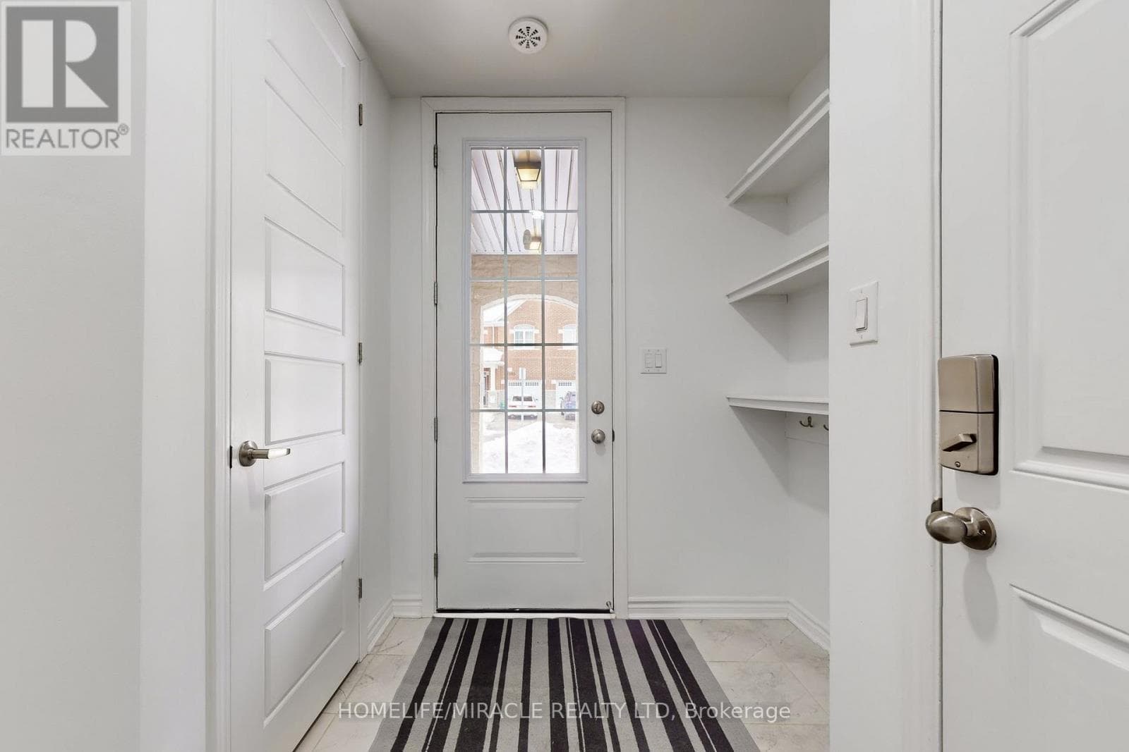 Photo of 1587 MOIRA CRESCENT