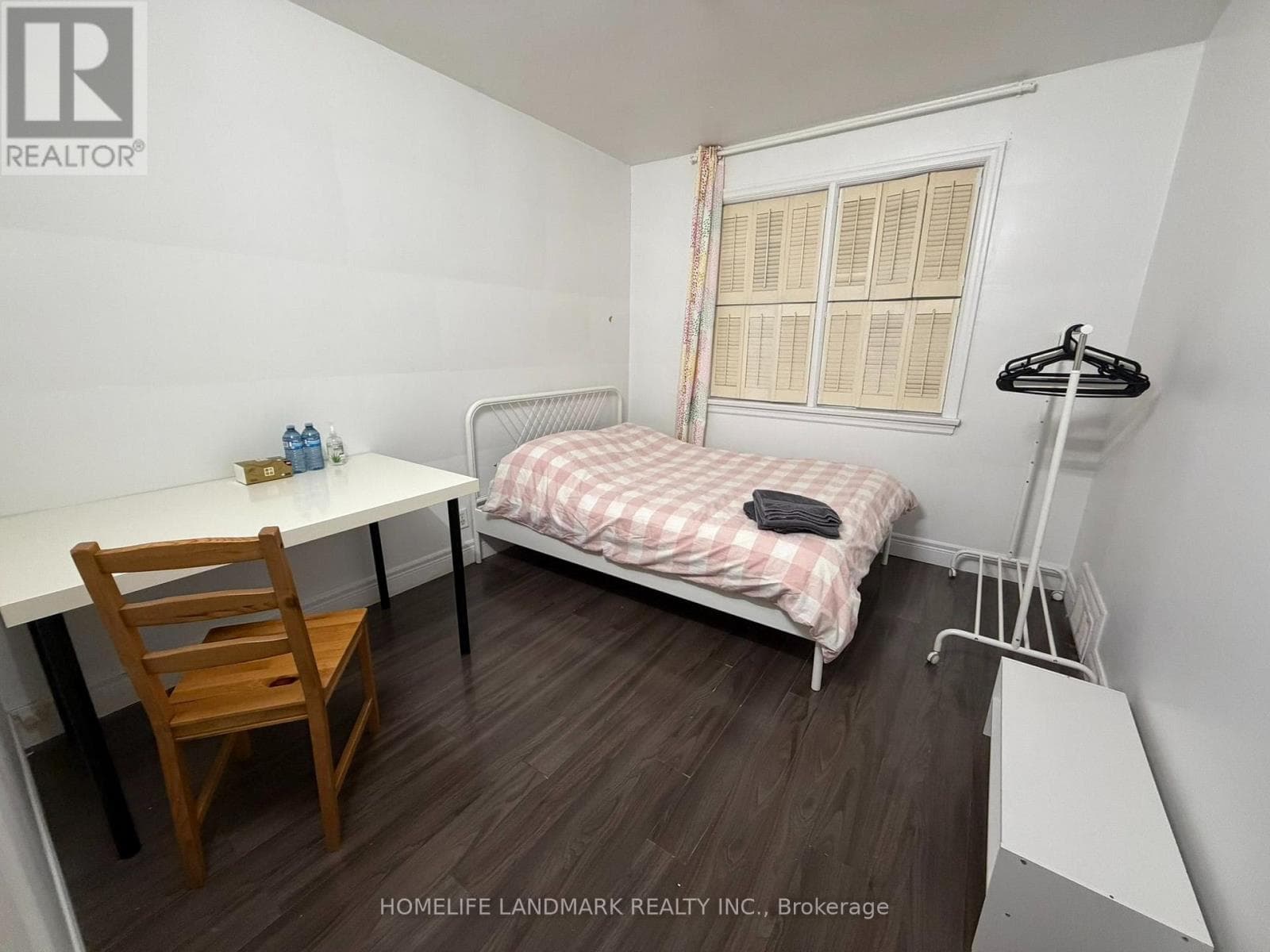 Photo of 228 HOLLYWOOD AVENUE