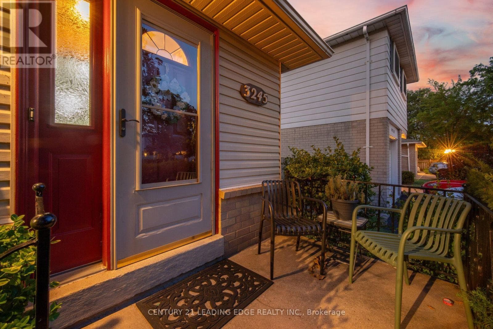 Photo of 3245 LANSDOWN DRIVE