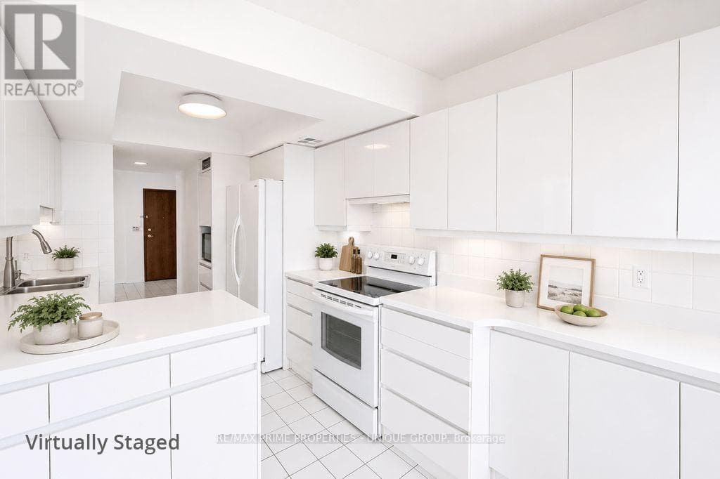 Photo of 1408 - 10 TORRESDALE AVENUE