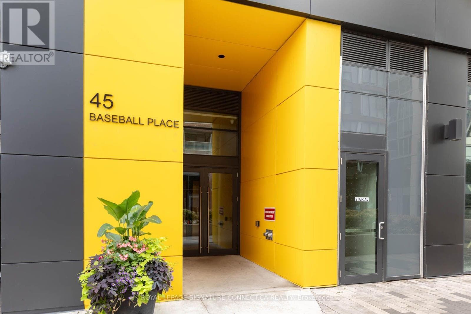 Photo of 902 - 45 BASEBALL PLACE