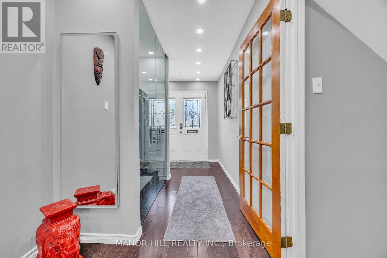 Photo of 18 GREENBRIAR ROAD