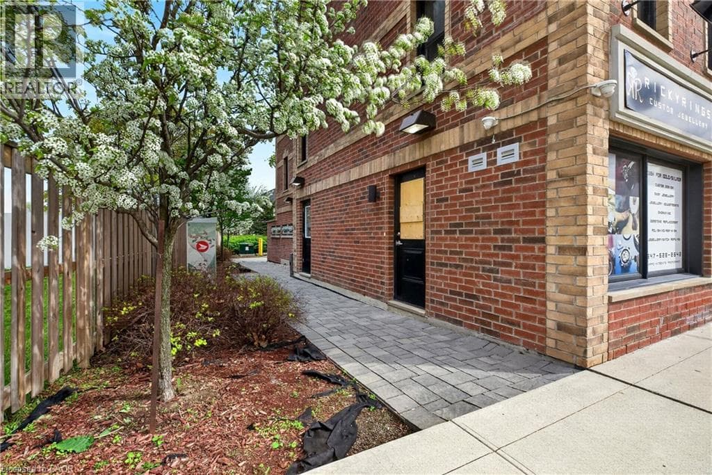 Photo of 760 LAKESHORE Road E Unit# 201