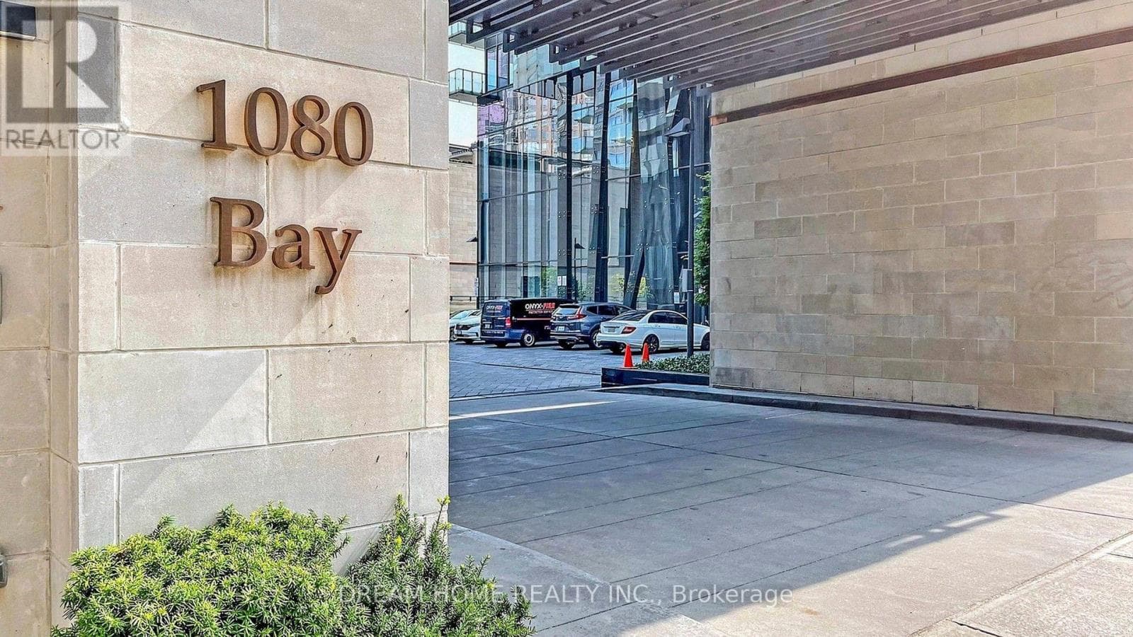 Photo of 709 - 1080 BAY STREET