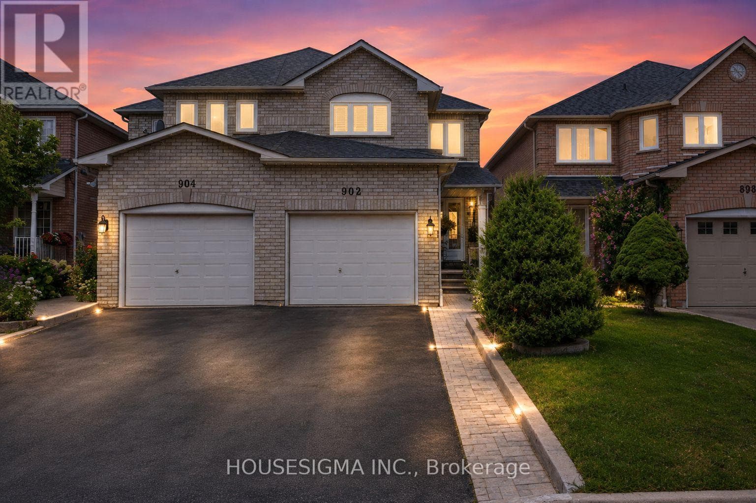 Photo of 902 APPLECROFT CIRCLE