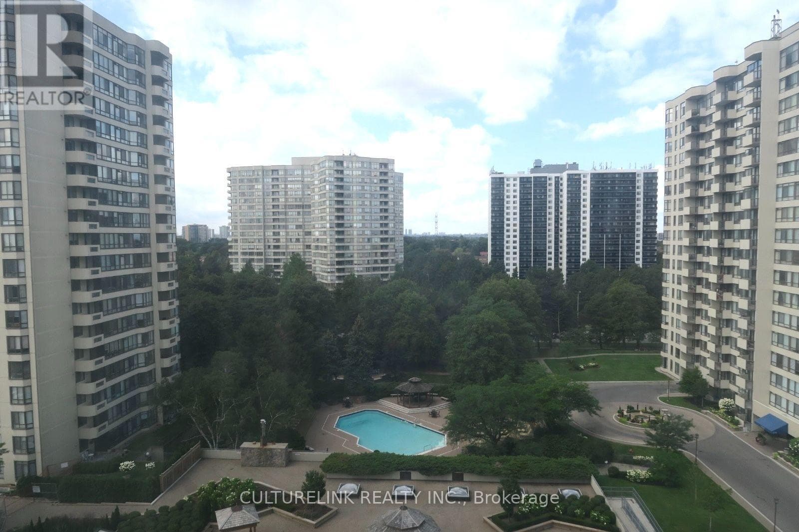 Photo of 1005 - 255 BAMBURGH CIRCLE