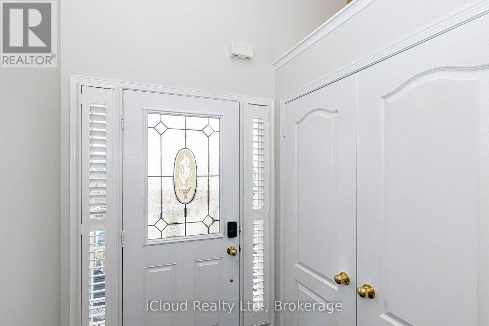 Photo of 1279 LAMONT CRESCENT