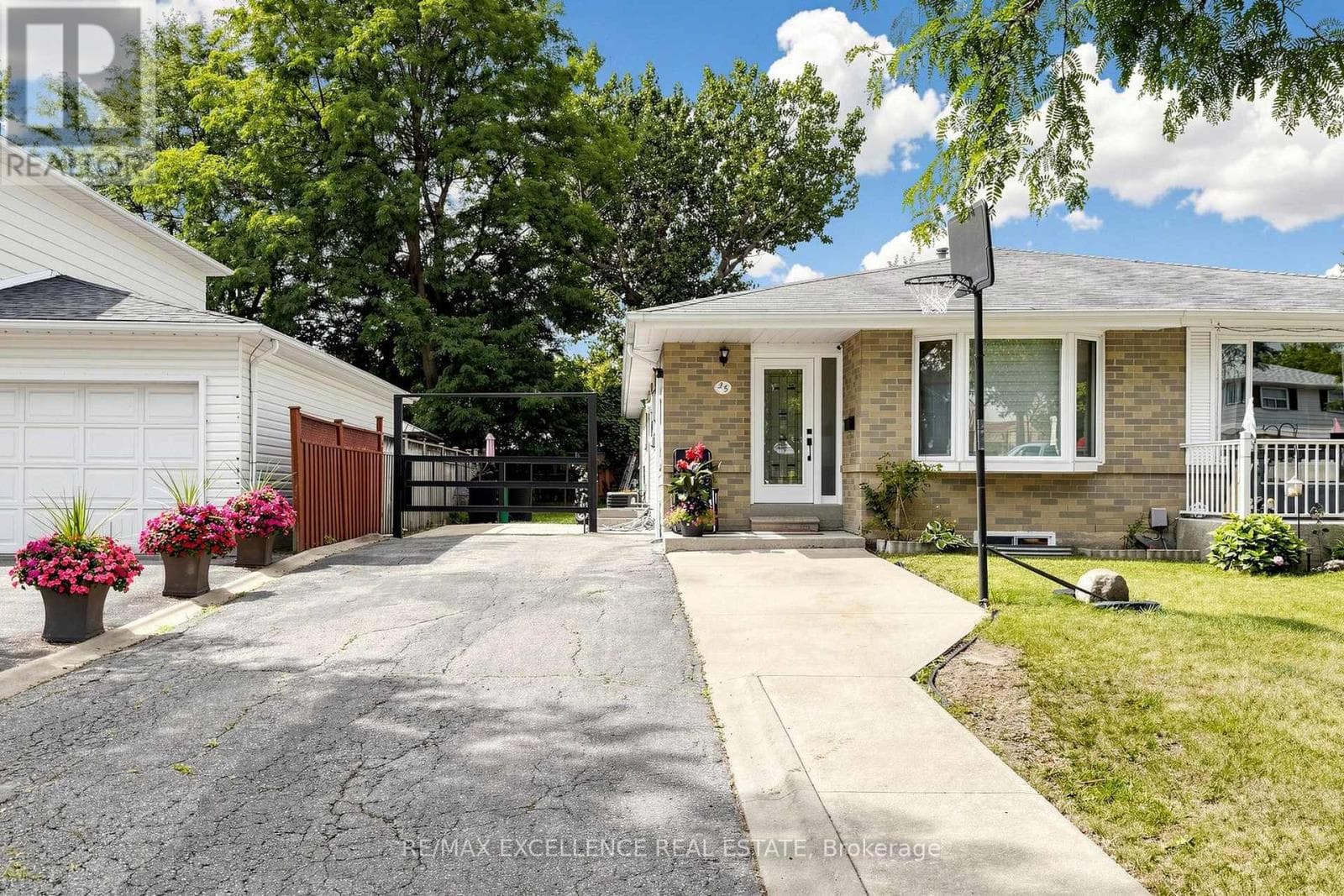 Photo of 25 GRAYMAR ROAD