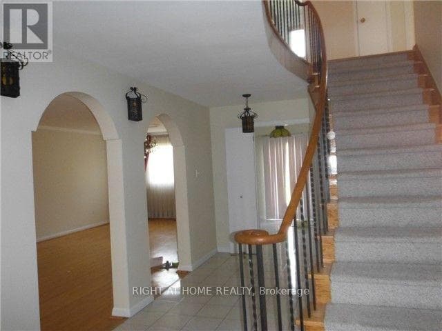 Photo of 38 CLOVERCREST ROAD