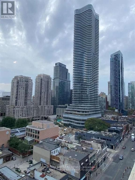 Photo of 1012 - 501 YONGE STREET