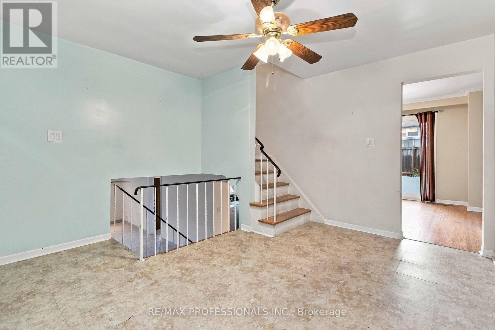 Photo of 7449 PICKFAIR DRIVE