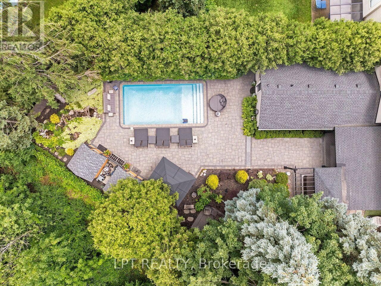 Photo of 493 TIPPERTON CRESCENT