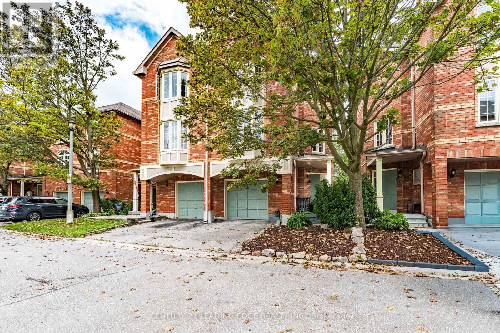 Photo of 11 GUILDPARK PATHWAY